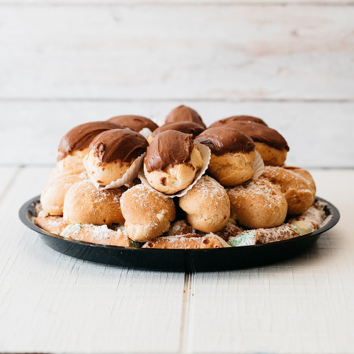 Cannoli and Puff Tray