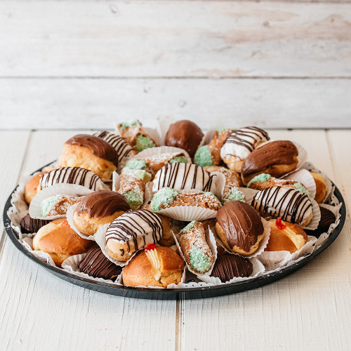 Full Sweet Table